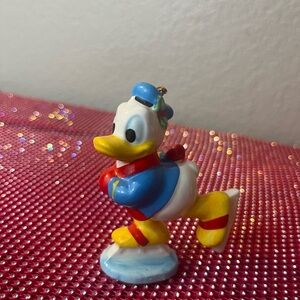 Donald Duck Ice Skating Ceramic Christmas Ornament Vintage Skates Skater Disney